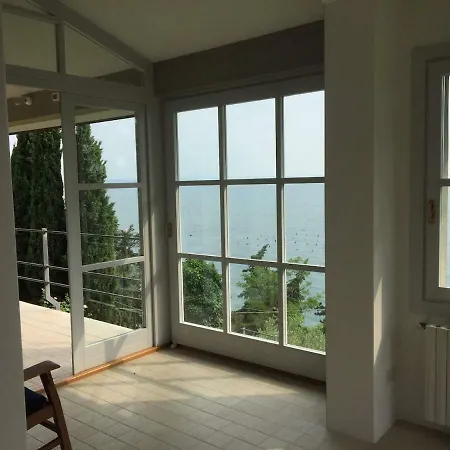 Villa Ignatius Costal Road 8guests, Sea View, Private Parking Trieste