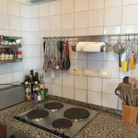 Ignatius Costal Road 8guests, Sea View, Private Parking * Trieste
