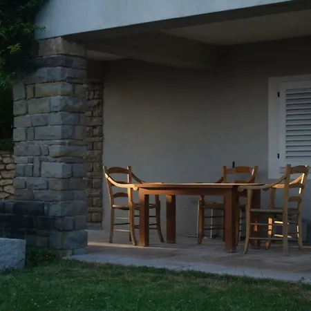 Ignatius Costal Road 8guests, Sea View, Private Parking Trieste